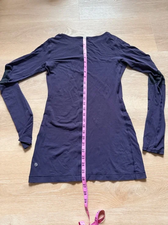 NWOT NEW Lululemon Devotion Long Sleeve Tee Black Swan Purple Vitasea Top Size S - Picture 8 of 8